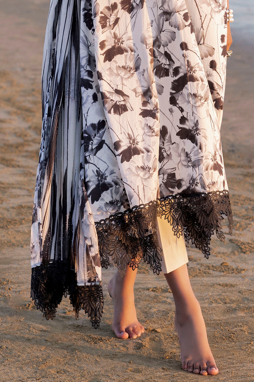 2 Piece Unstitched Printed Lawn Suit BT-52001