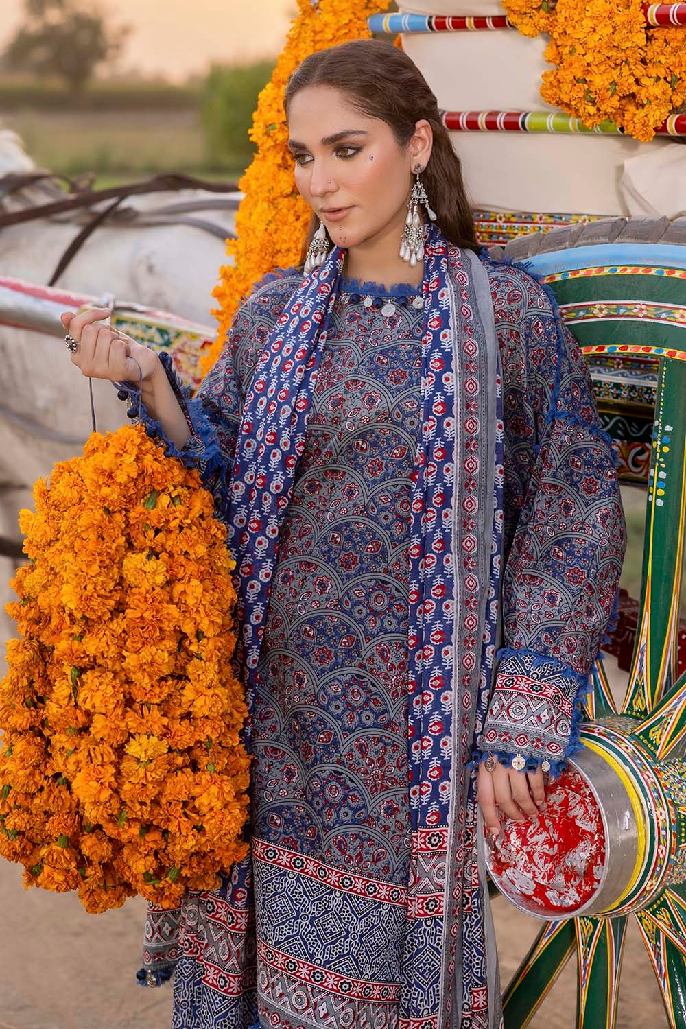 3 Piece Unstitched Printed Lawn Suit CL-52632