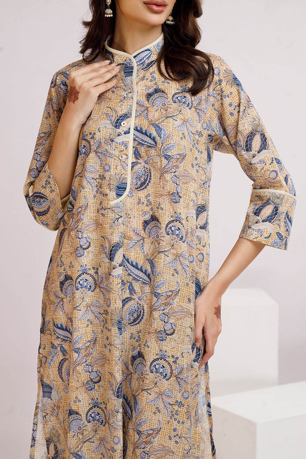 2 Piece Unstitched Printed Lawn Suit TLP-42039