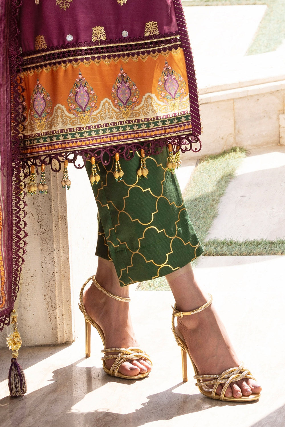 3 Piece Unstitched Embroidered Raw Silk Suit with Paper Cotton Jacquard Dupatta FE-52008