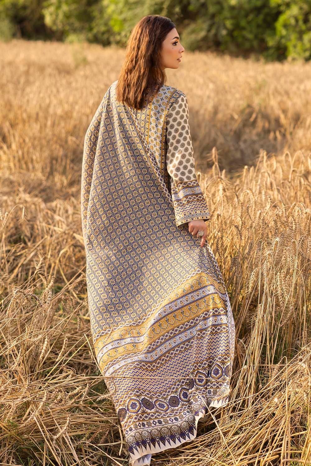 3 Piece Unstitched Embroidered Raw Silk Printed Suit SP-52068