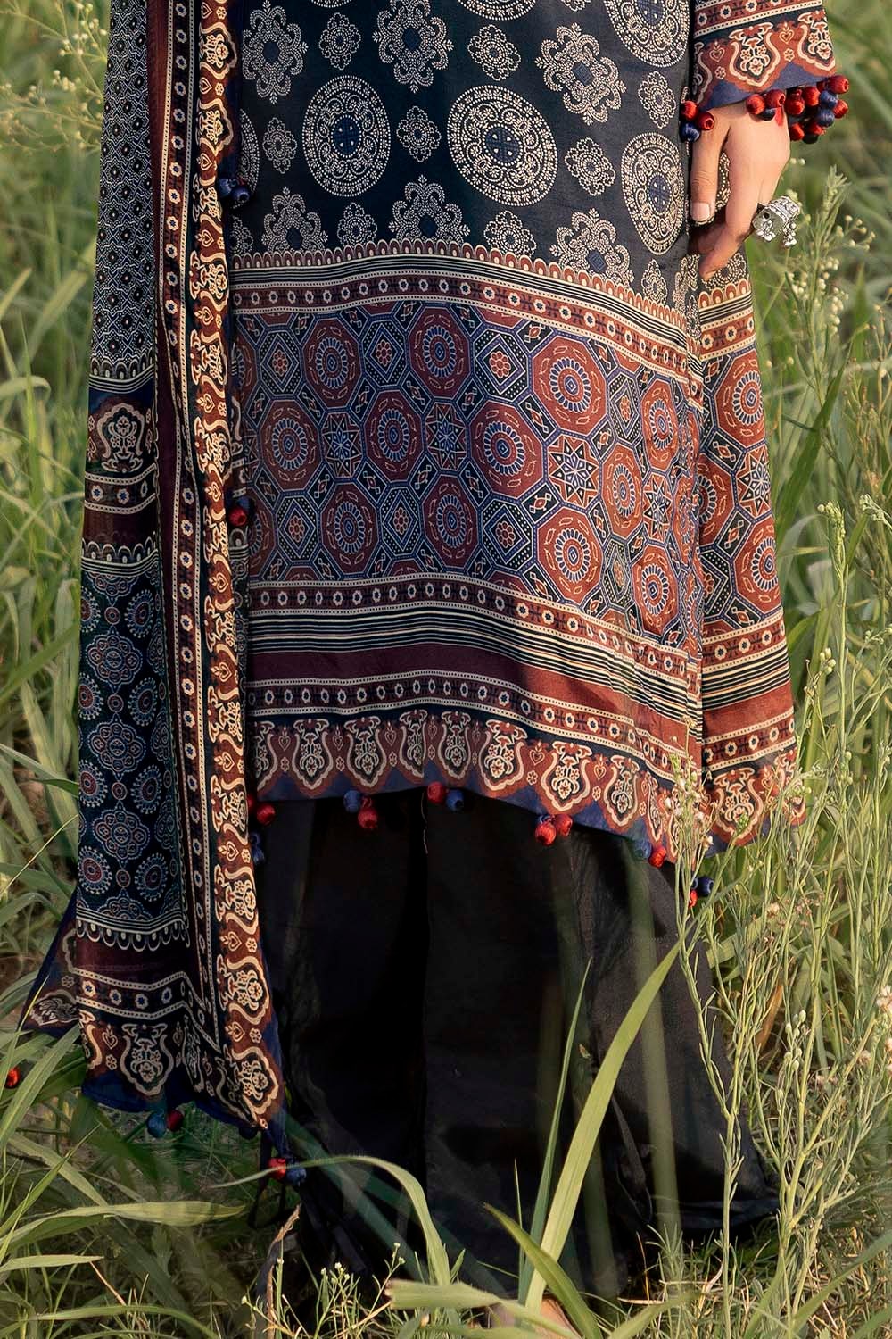 3 Piece Unstitched Embroidered Raw Silk Printed Suit