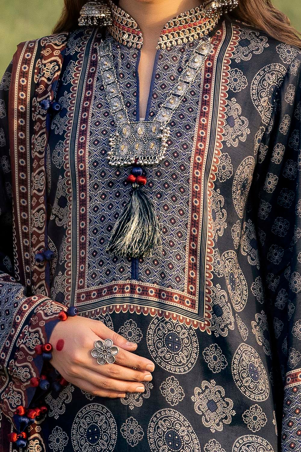 3 Piece Unstitched Embroidered Raw Silk Printed Suit