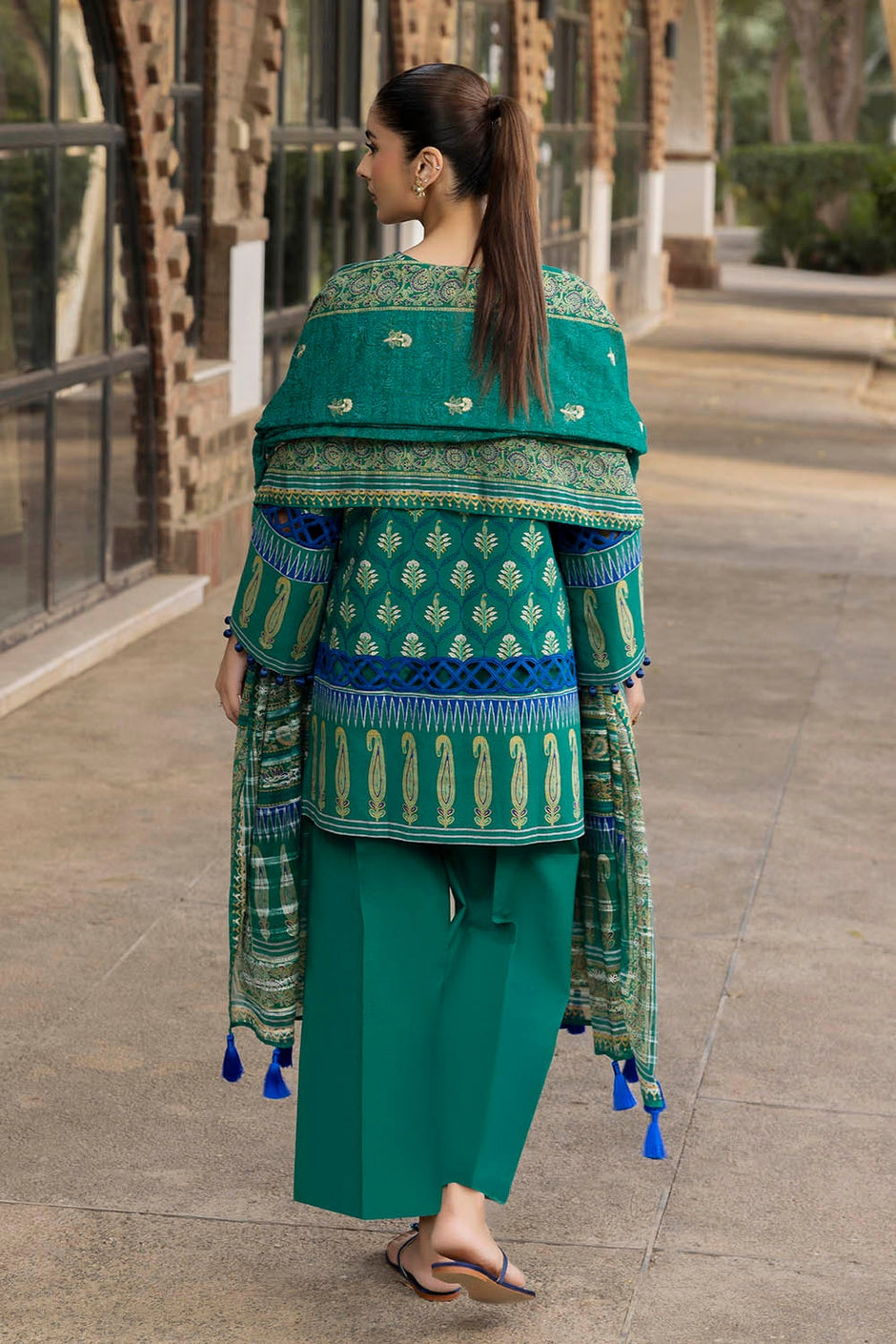 3 Piece Unstitched Printed Stripe Khaddar Suit