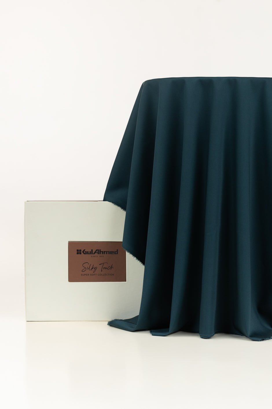 Prism Twill Unstitched Fabric Cotton with Gift Box