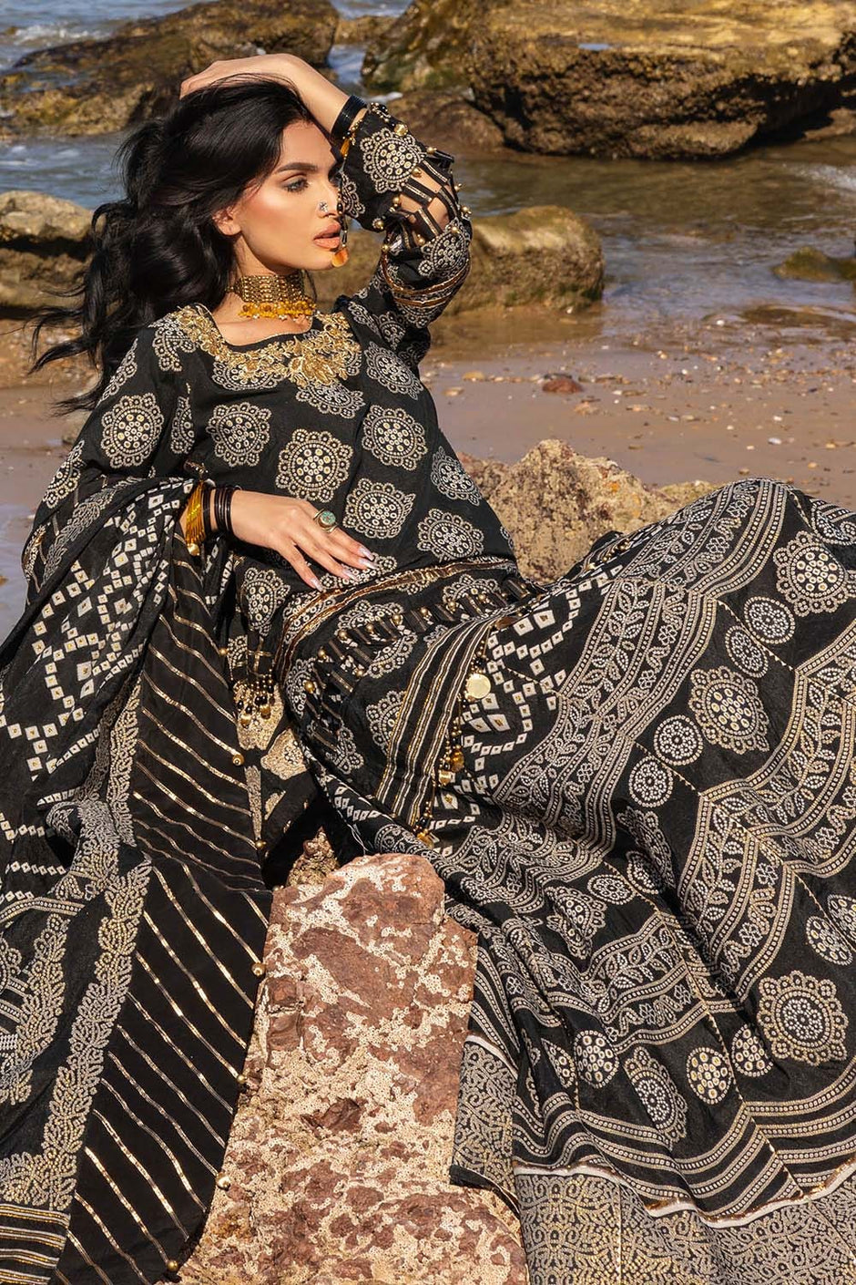 3 Piece Unstitched Embroidered Jacquard Suit with Jacquard Dupatta