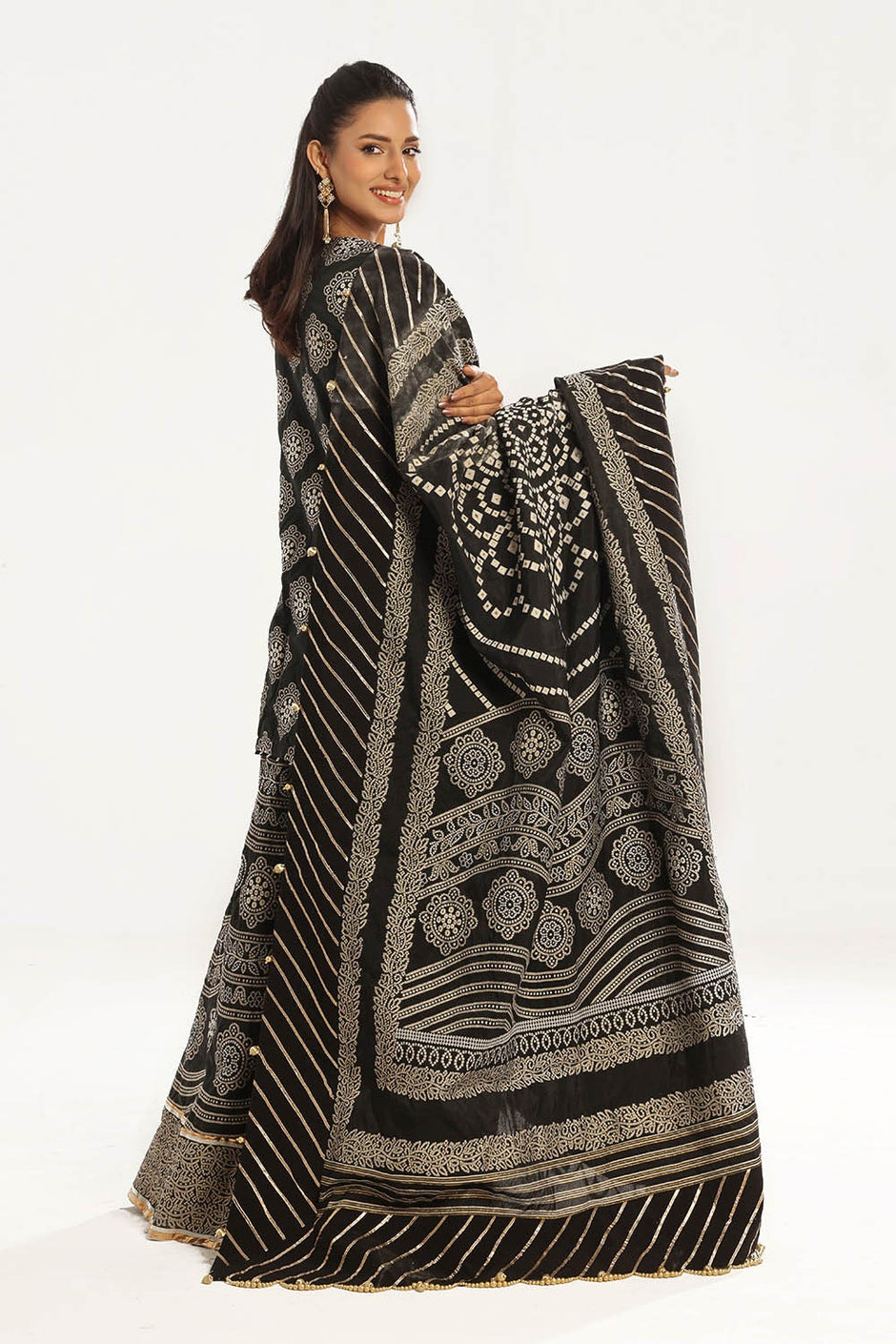 3 Piece Unstitched Embroidered Jacquard Suit with Jacquard Dupatta