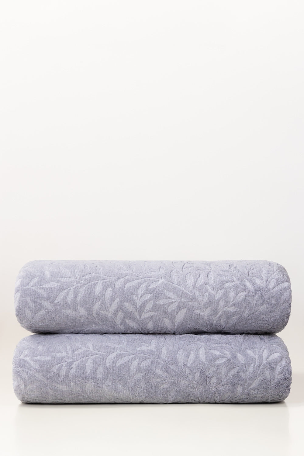 AW25 Quick Silver Double Ply Fleece Throw