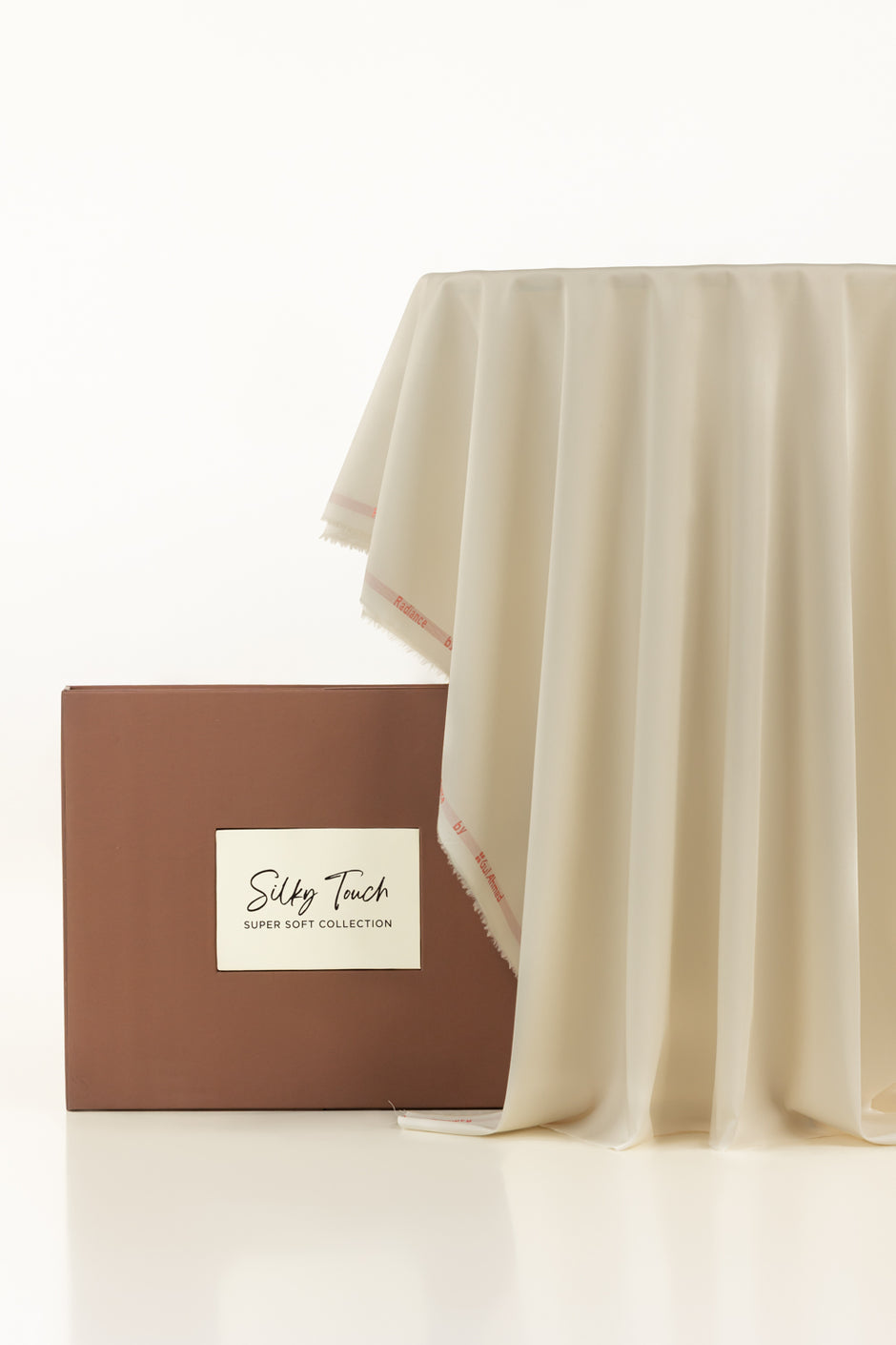 Radiance Unstitched Fabric Cotton with Gift Box