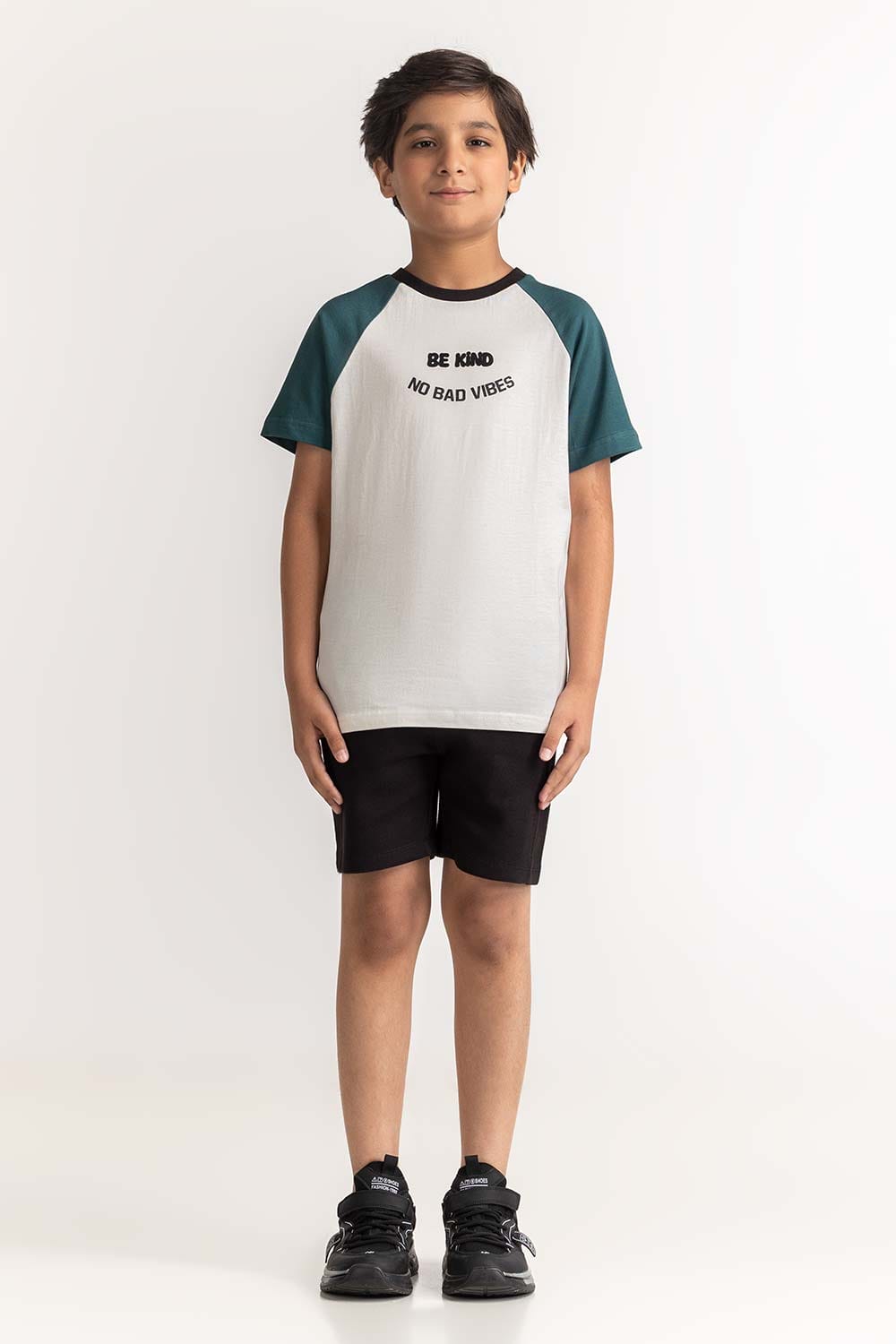 Raglan Crew Neck Tee JB-TS-SS24-048