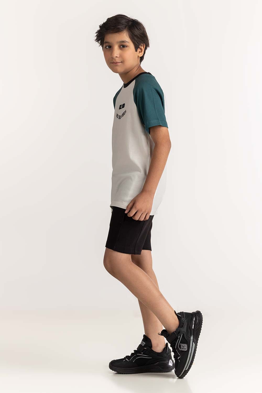Raglan Crew Neck Tee JB-TS-SS24-048