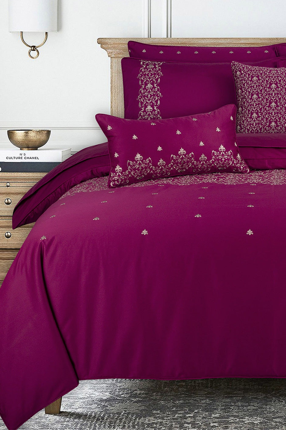 Red Bud T-400 Embroidered Quilt Cover Set