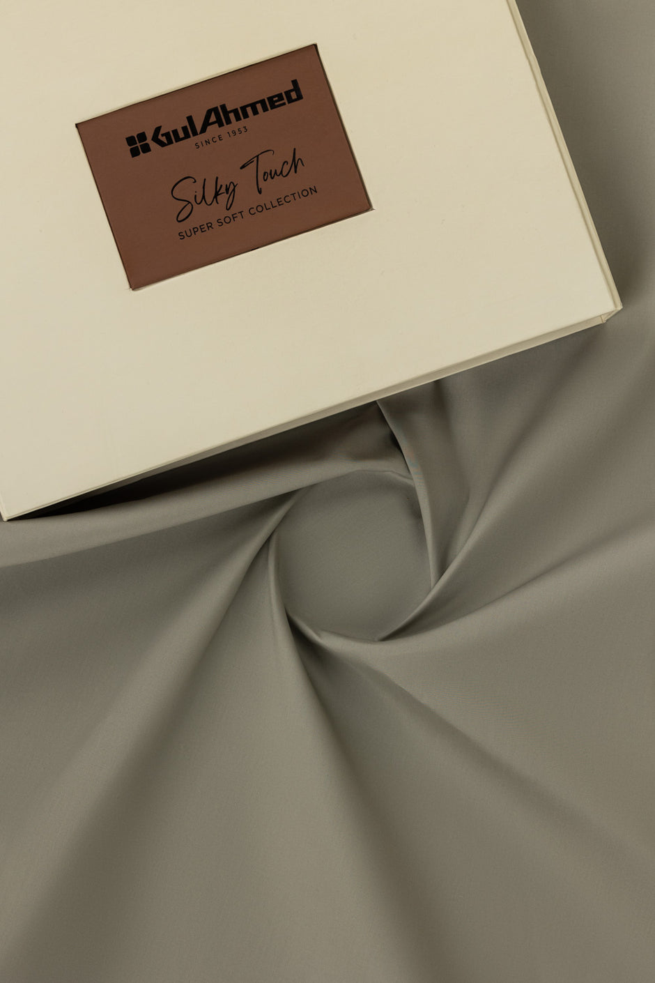 Regent Cotton Unstitched Fabric Cotton with Gift Box
