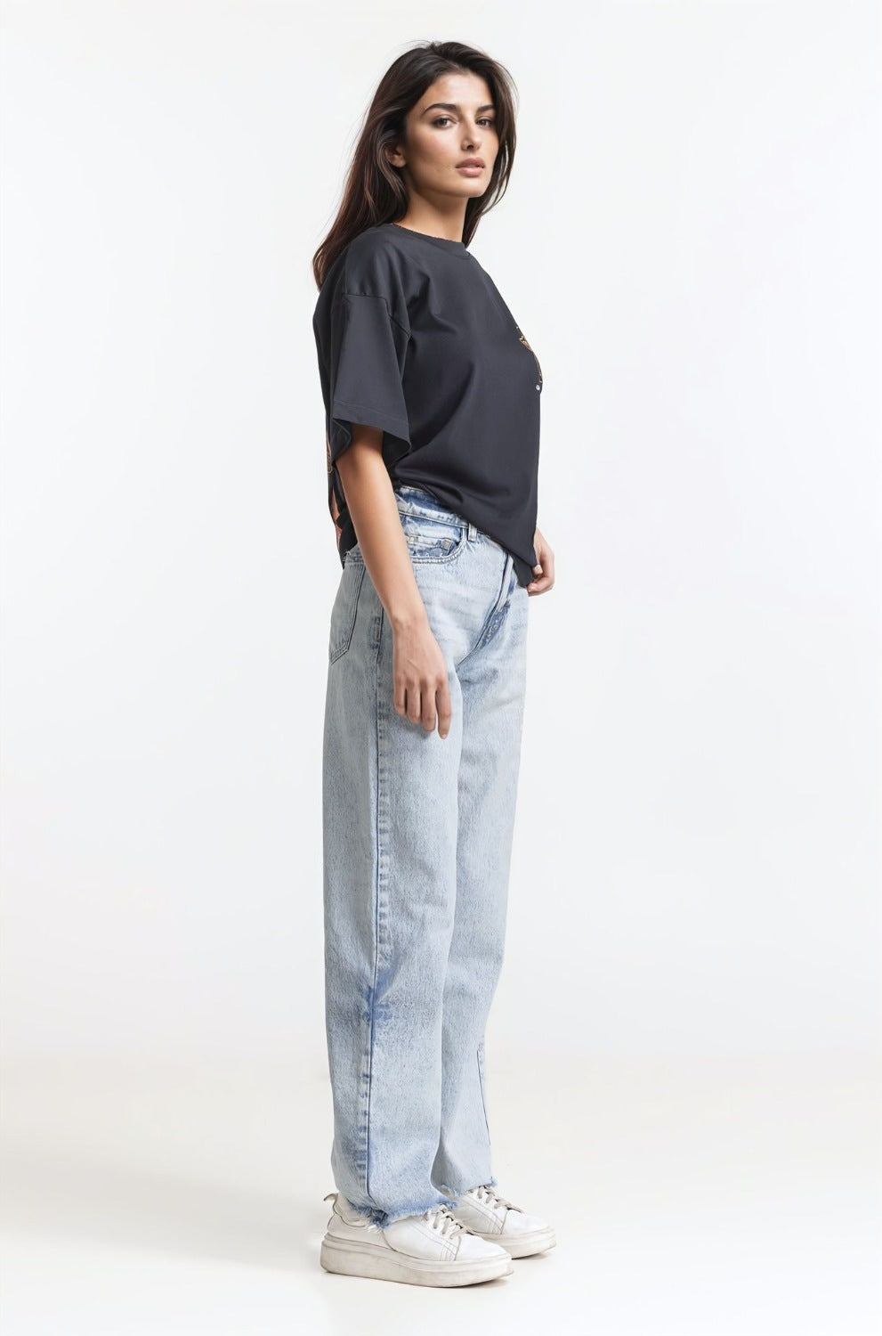 Regular Fit Crew Neck Tee WM-KTP-SS24-068