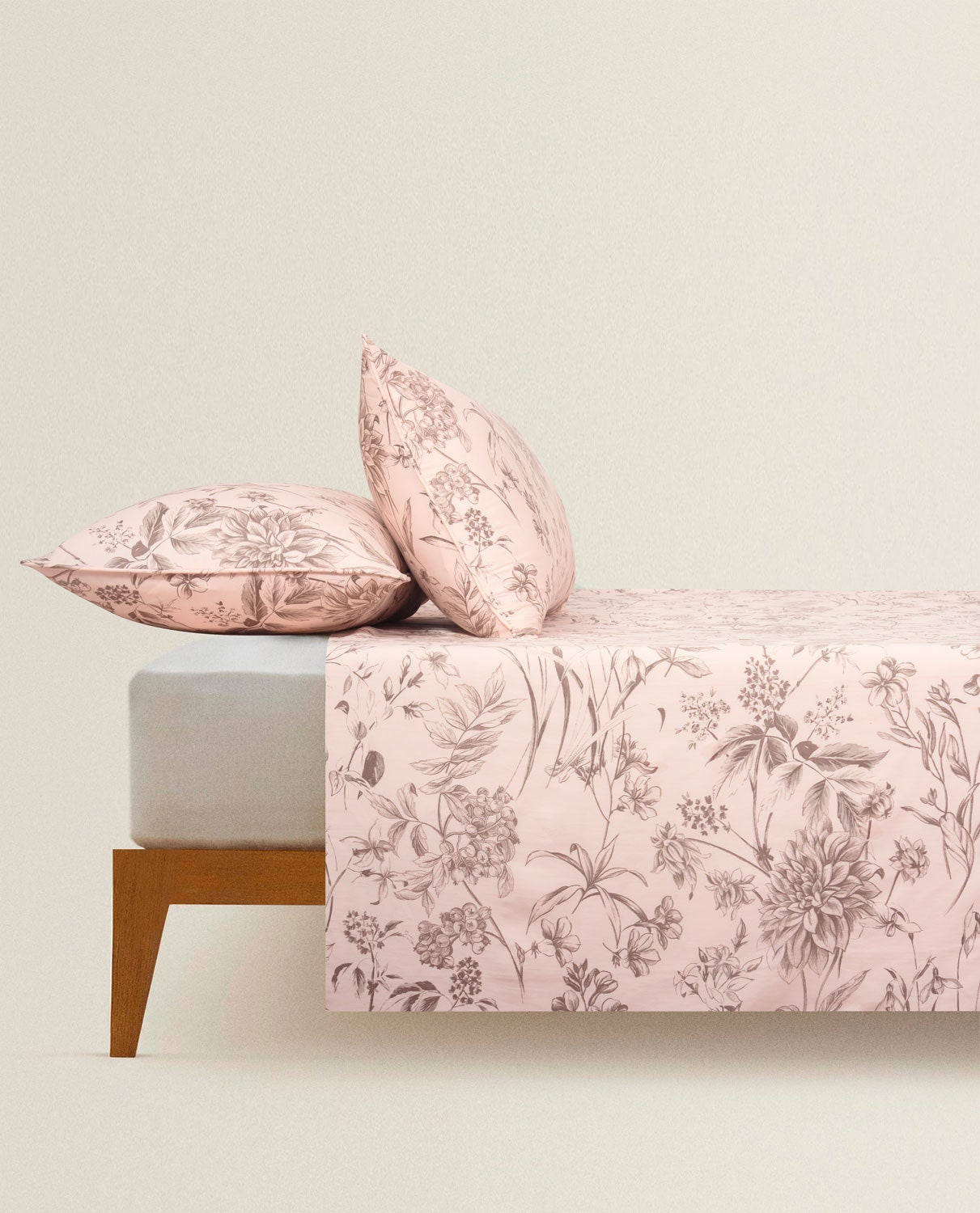 Rose Dust T-300 Bed Sheet Set
