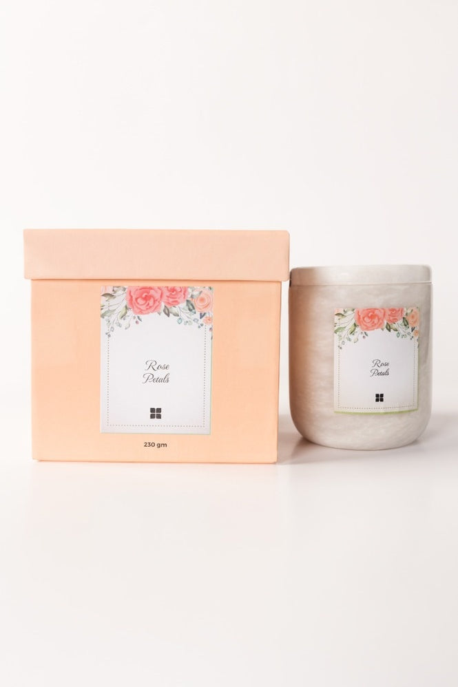 Rose Petals Scented Candle