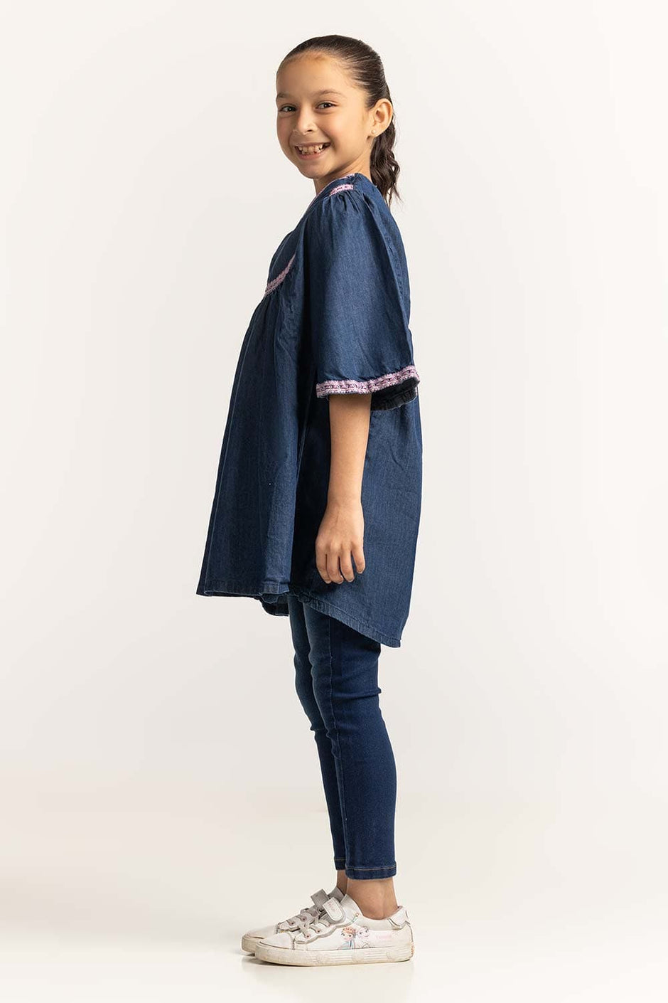 Round Neck JG-BLS-SS24-029