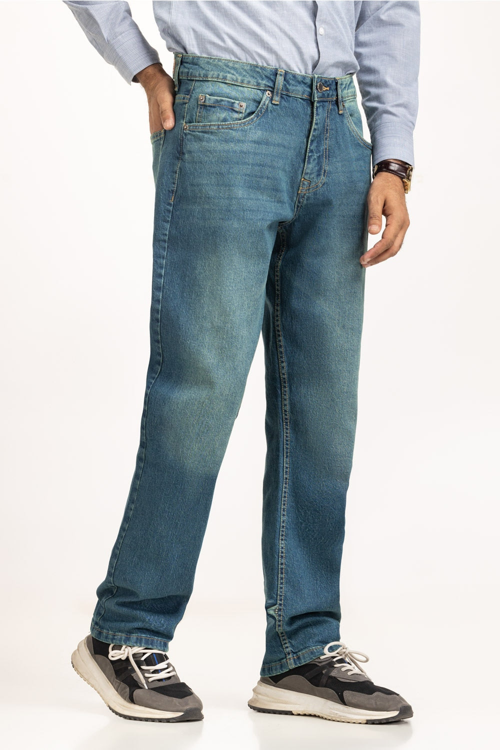 Straight Fit Jeans  MN-JNS-SS25-009