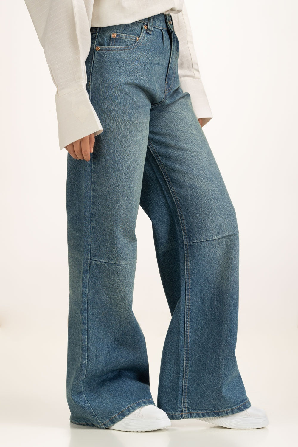 Barrel Fit Jeans WM-JNS-SS25-008
