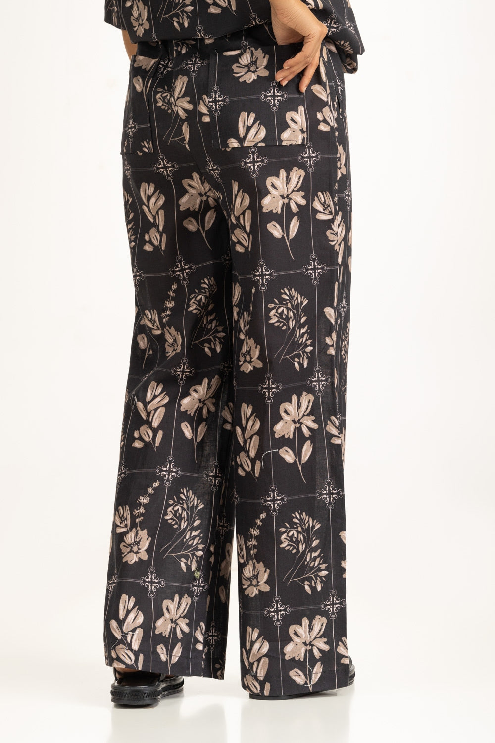 Regular Fit Trousers WM-COD-SS25-362B