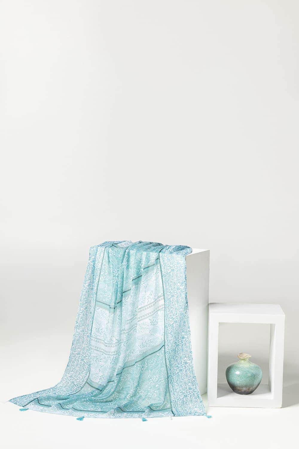 Multicolored Slub Lawn Printed Scarves