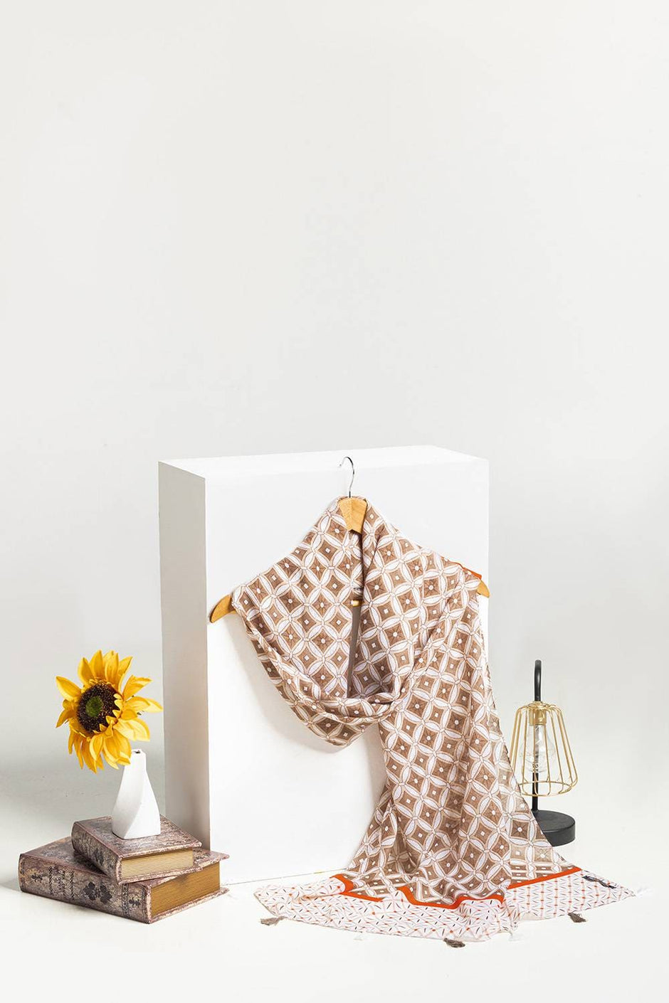 Slub Lawn Printed Scarf