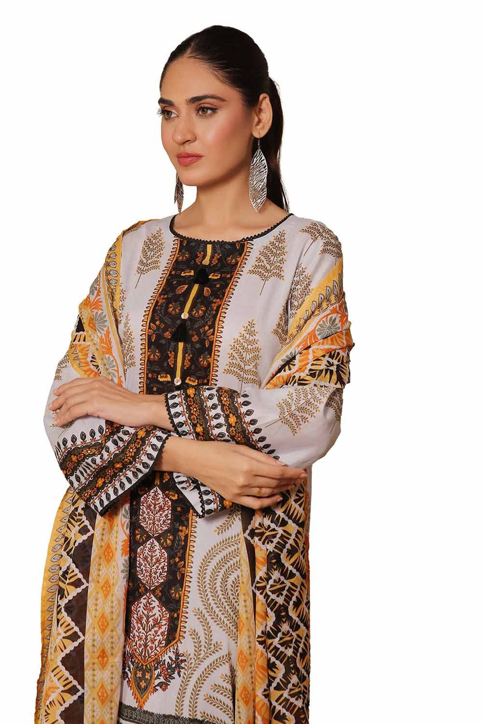 3 Piece Unstitched Printed Khaddar Suit