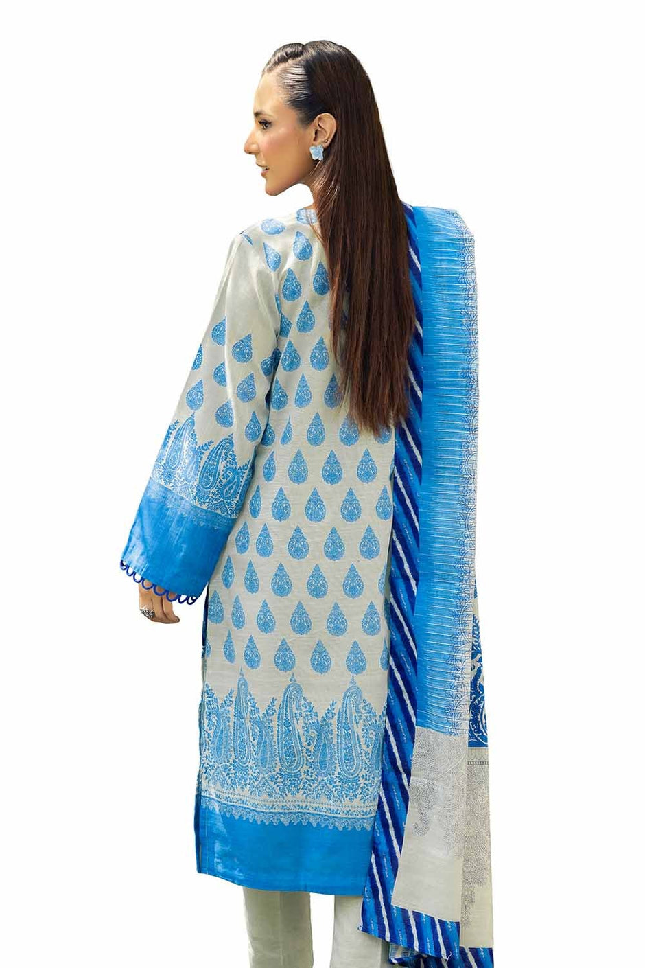 3 Piece Unstitched Printed Khaddar Suit