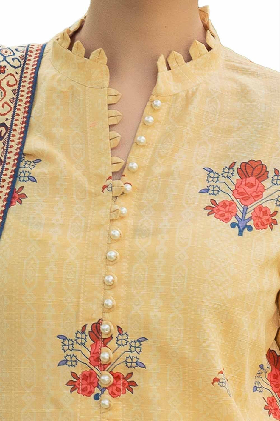 3 Piece Unstitched Printed Khaddar Suit