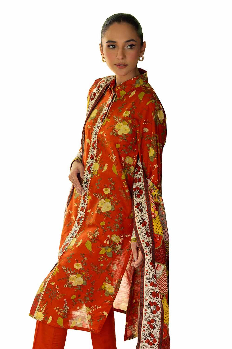3 Piece Unstitched Printed Khaddar Suit