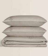 Sepia Tint T-400 Embroidered Quilt Cover Set