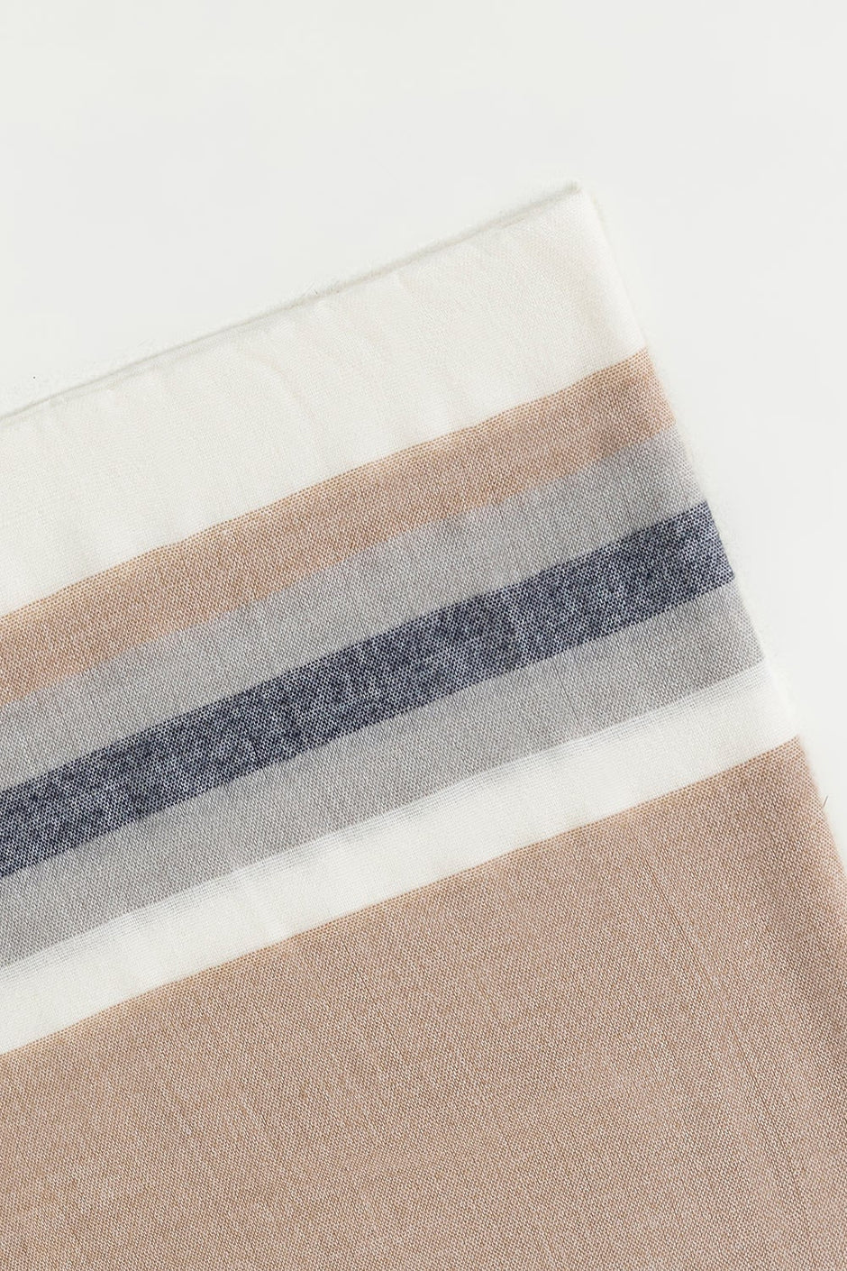 Blended Border Stripe Shawl