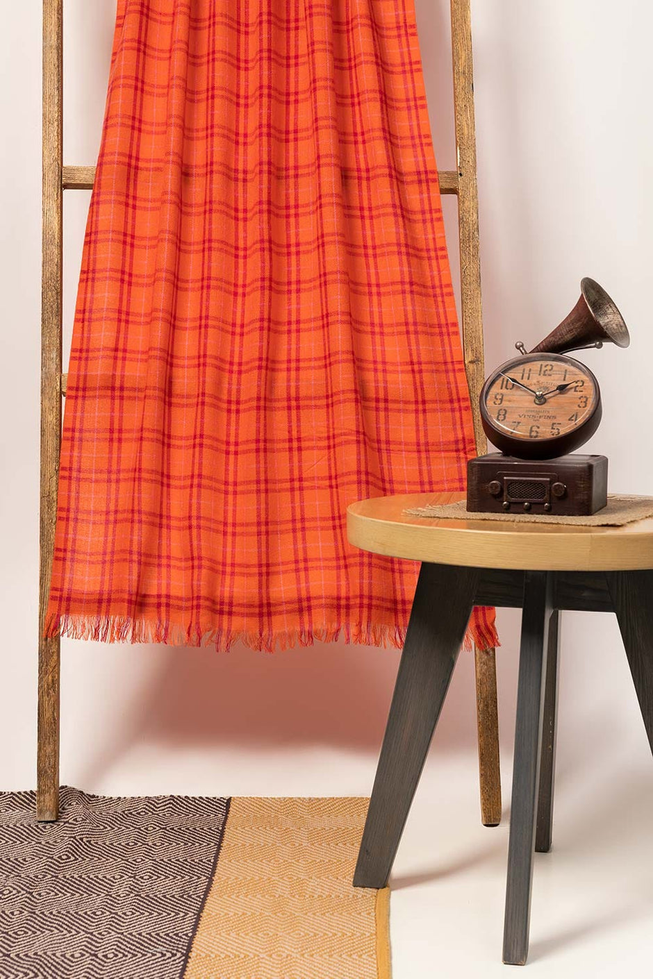 Blended Checkered Scarf