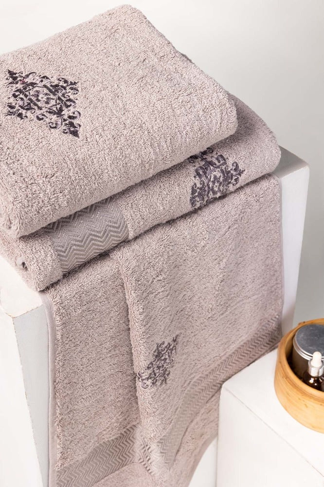 AW23-Silver 3Pc Embroidered Towel Set