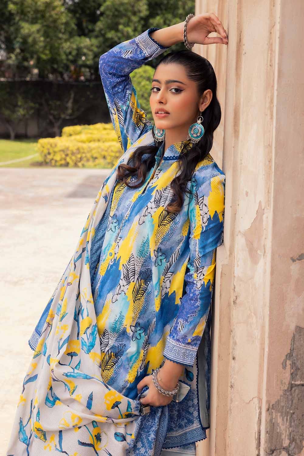 3 Piece Unstitched Printed Lawn Suit with Woven Stripe Dupatta