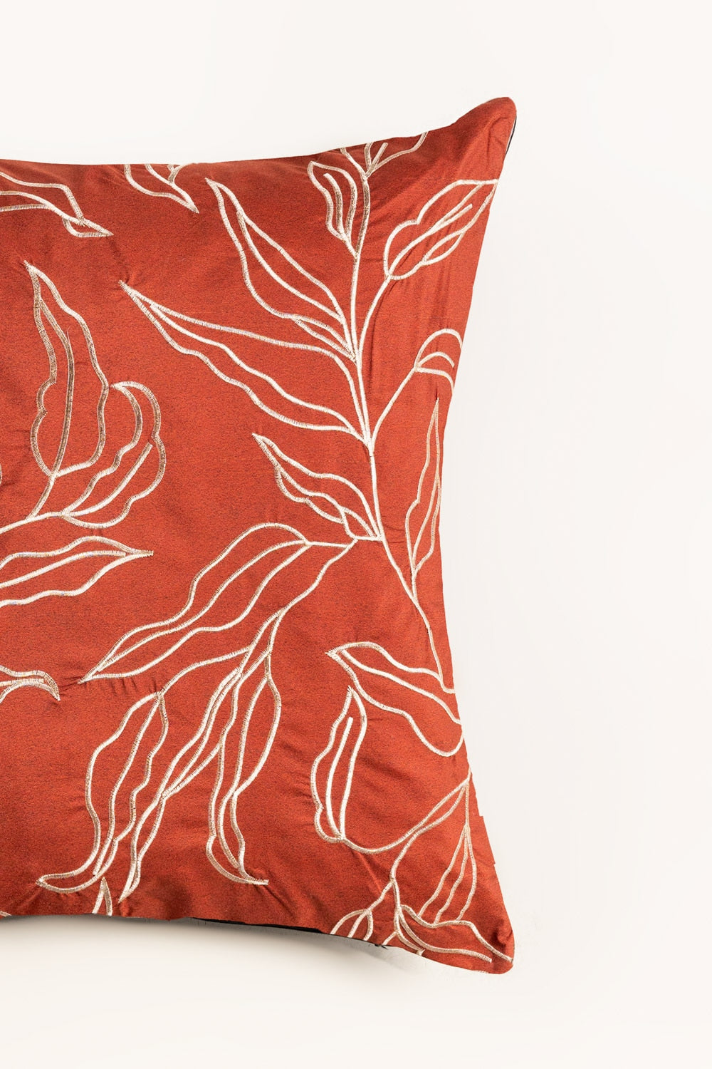 SS25-DEC-004 Cushion Cover