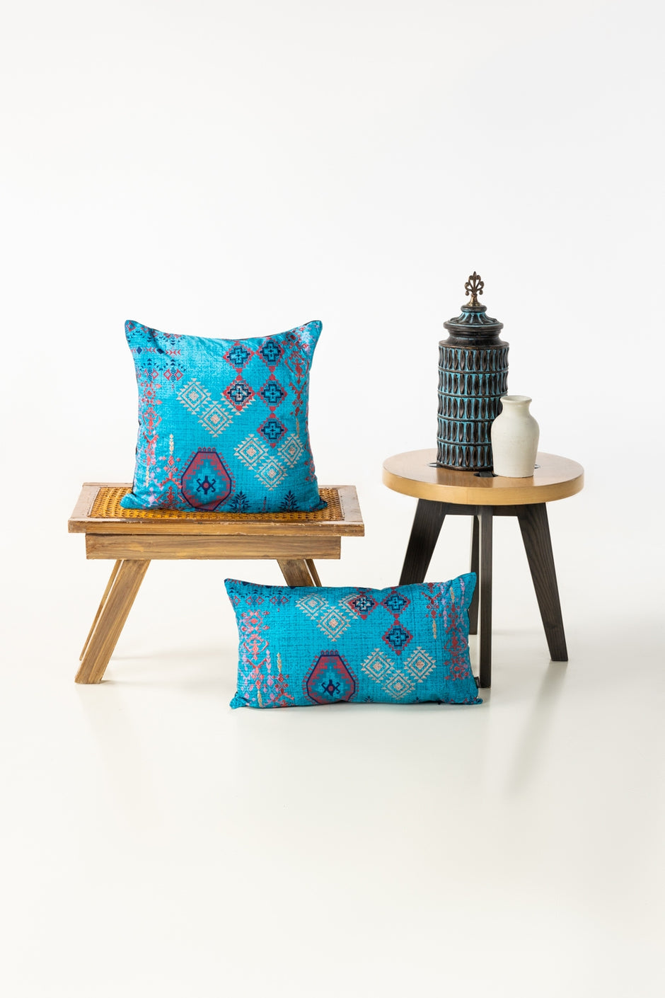 SS25-DEC-005 Cushion Cover