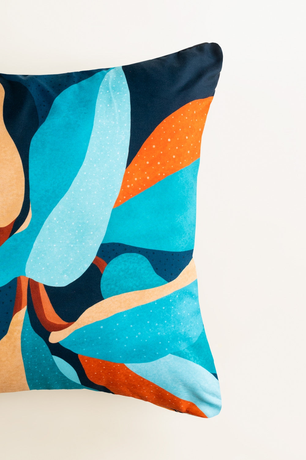 SS25-DGC -012 Digital Printed Cushion Cover