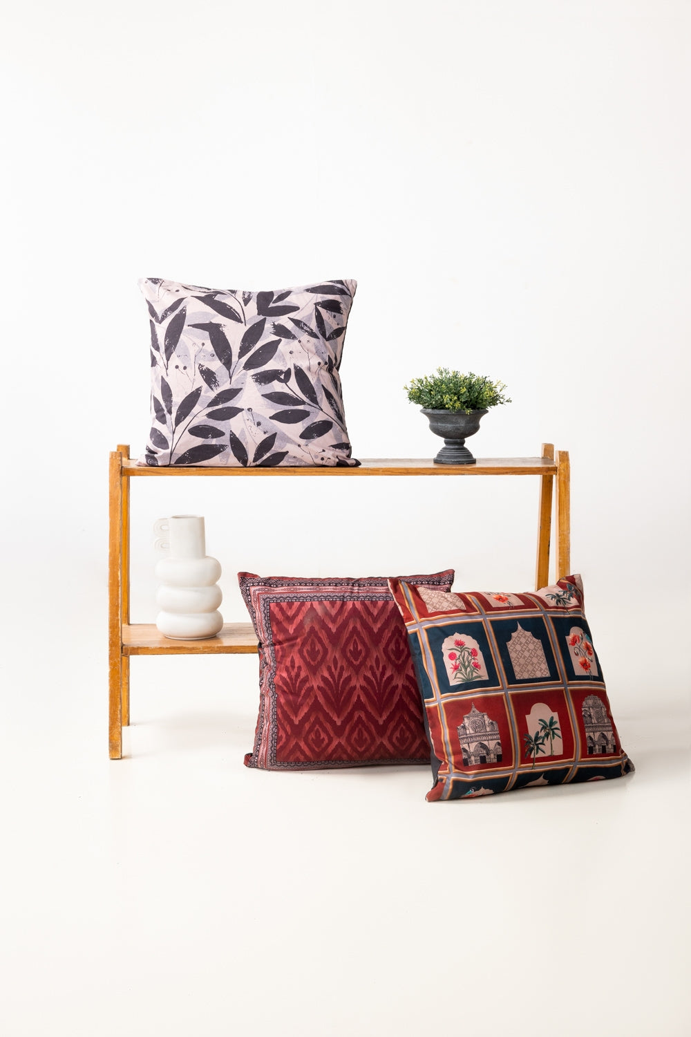 SS25-DGC -017 Digital Printed Cushion Cover