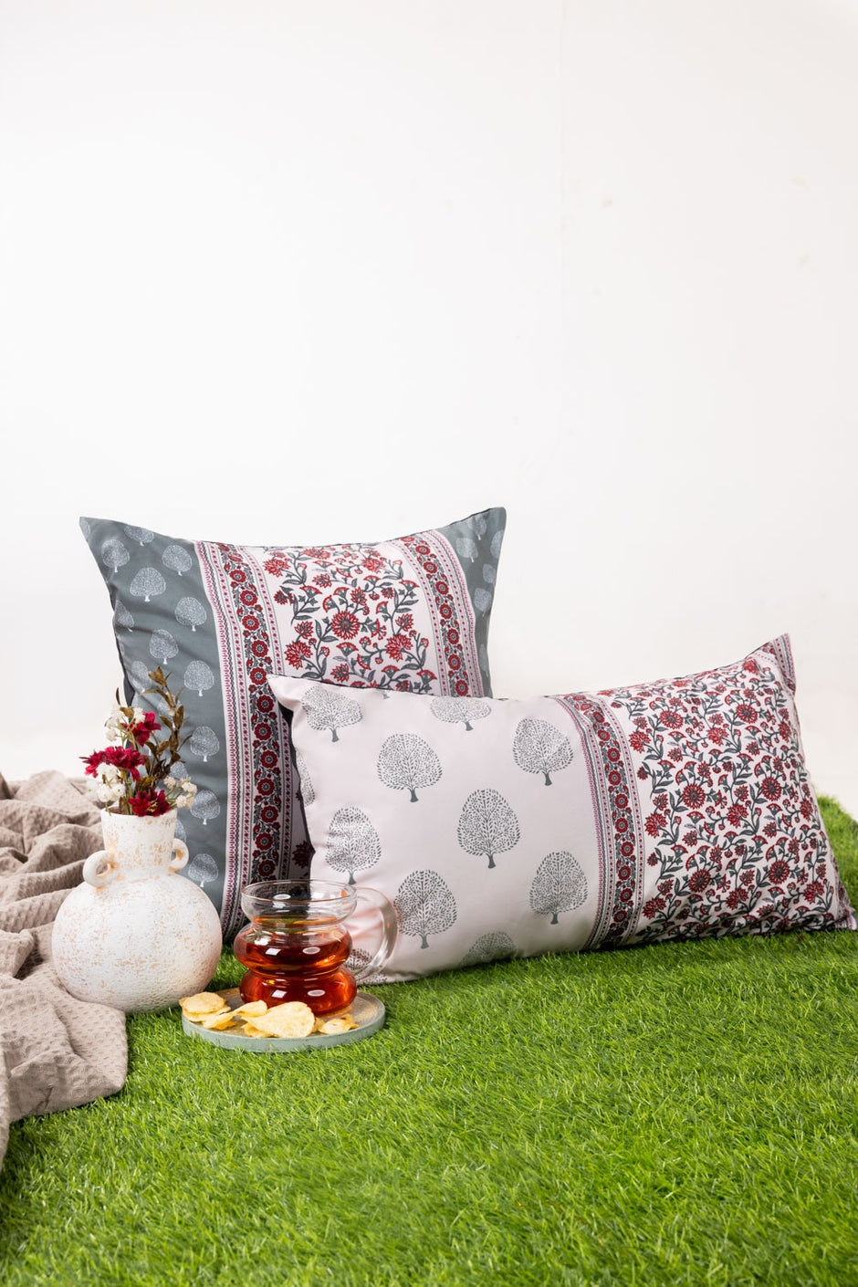 SS25-DGC -020 Digital Printed Cushion Cover