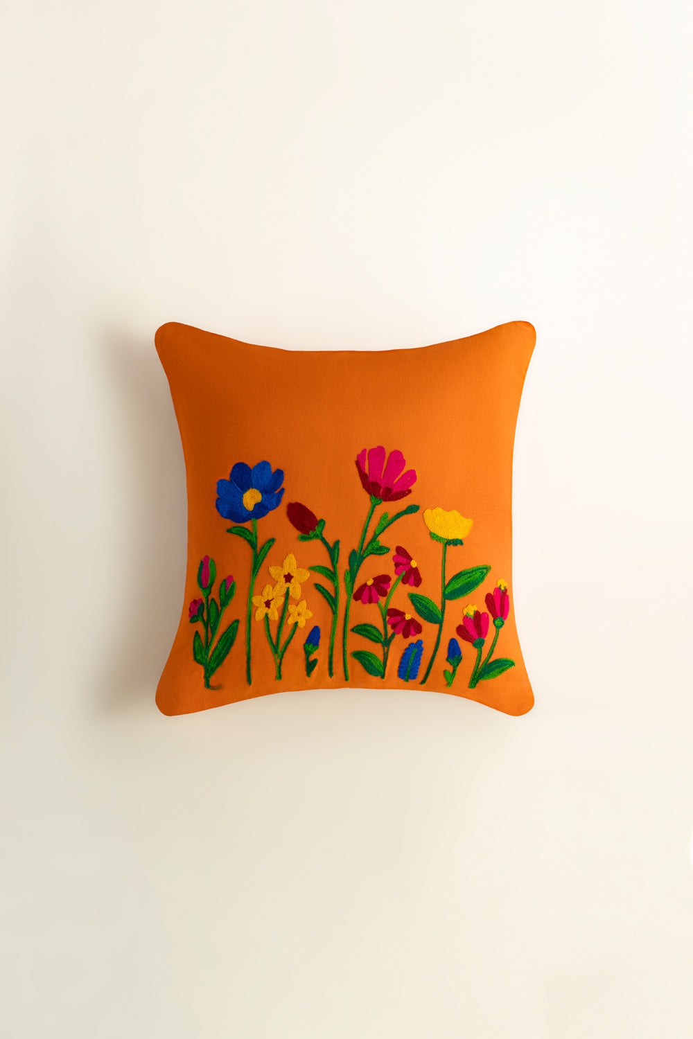 SS25-EC-019 Embroidered Cushion Cover