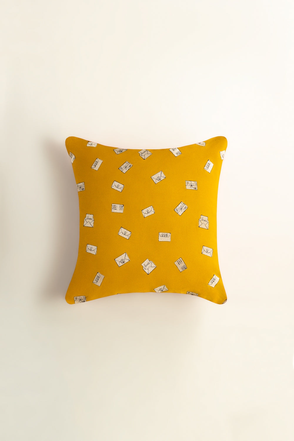 SS25-EC-029 Terry Embroidered Cushion Cover