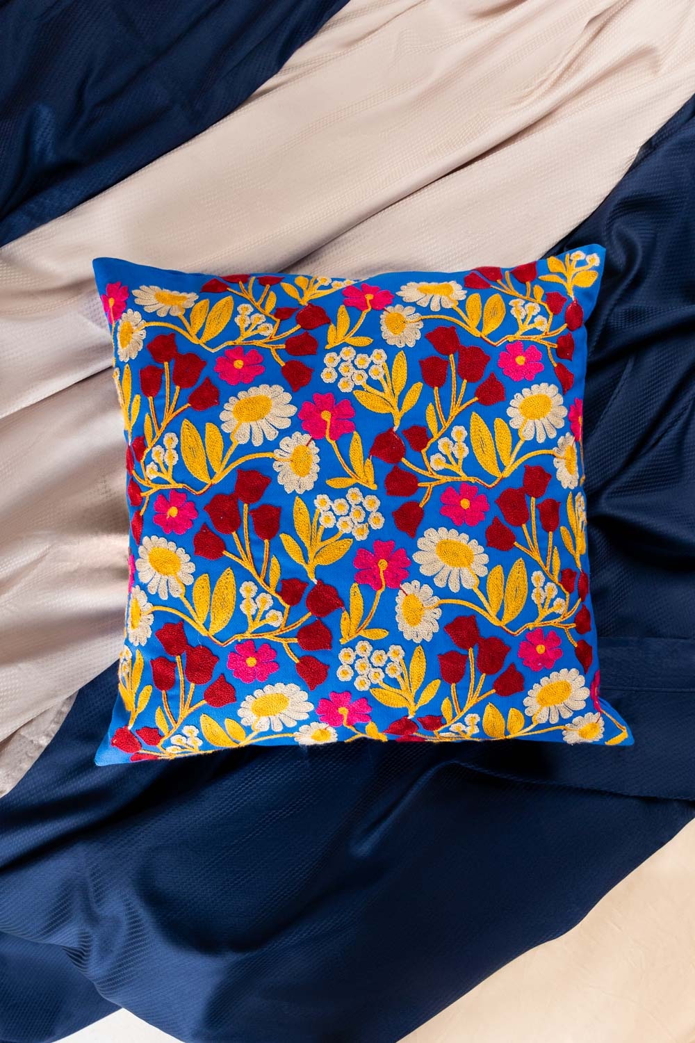 SS25-EC-039 Terry Embroidered Cushion Cover