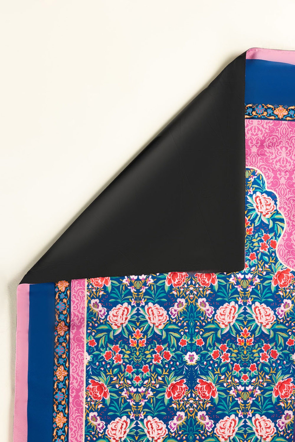 SS25-TPM-001 Travel Prayer Mat