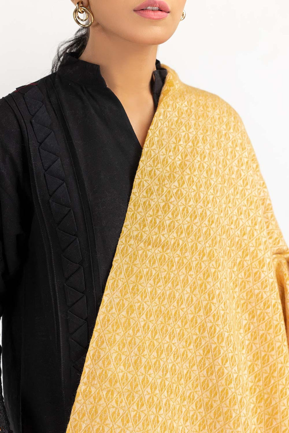 Yellow Woollen Stole