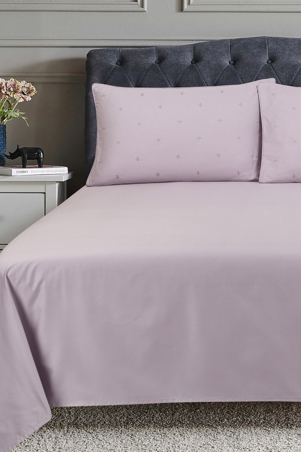 Lilac T-400 Embroidered Bed Sheet Set