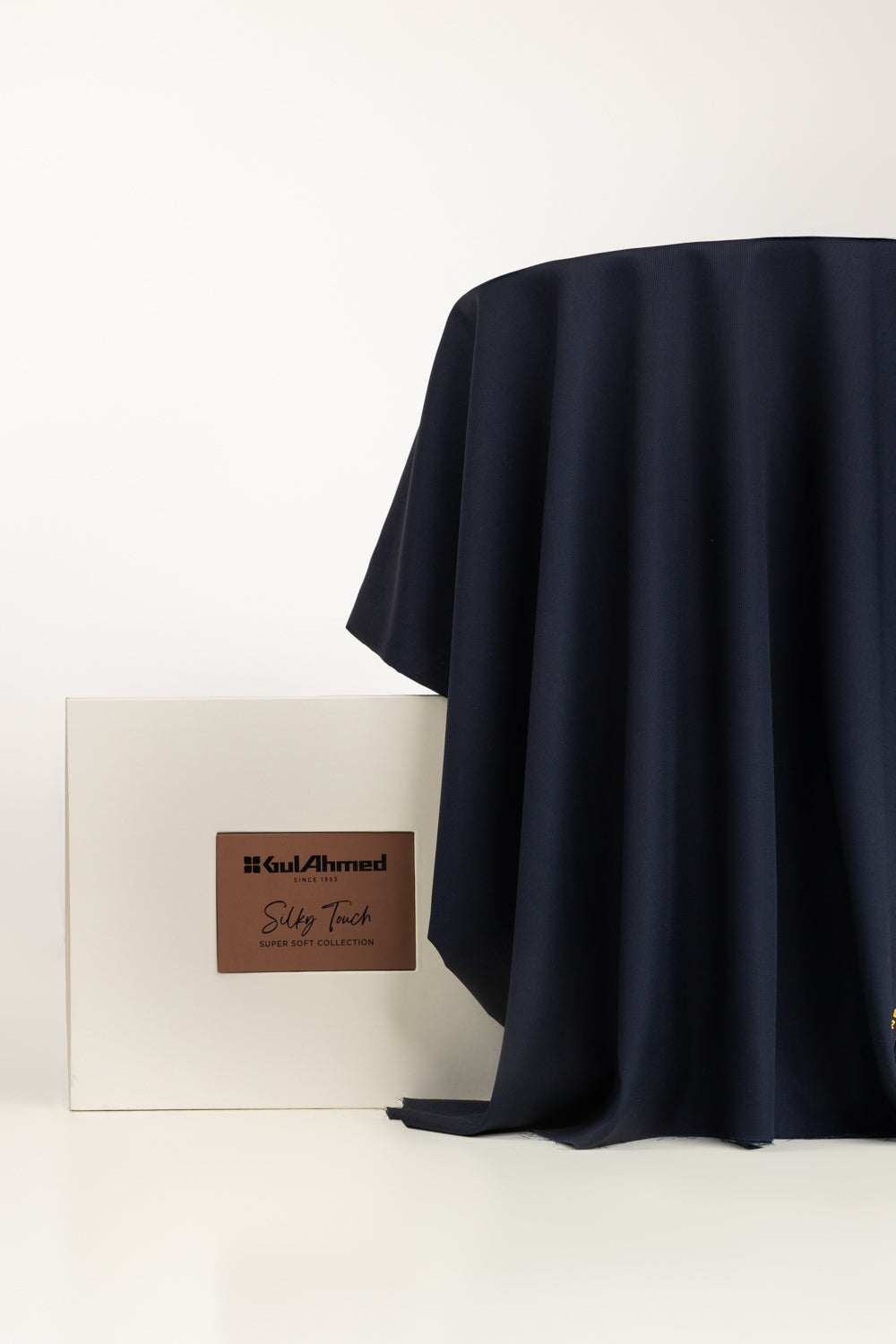 Tanabana Royal HB 11 Unstitched Fabric Cotton with Gift Box