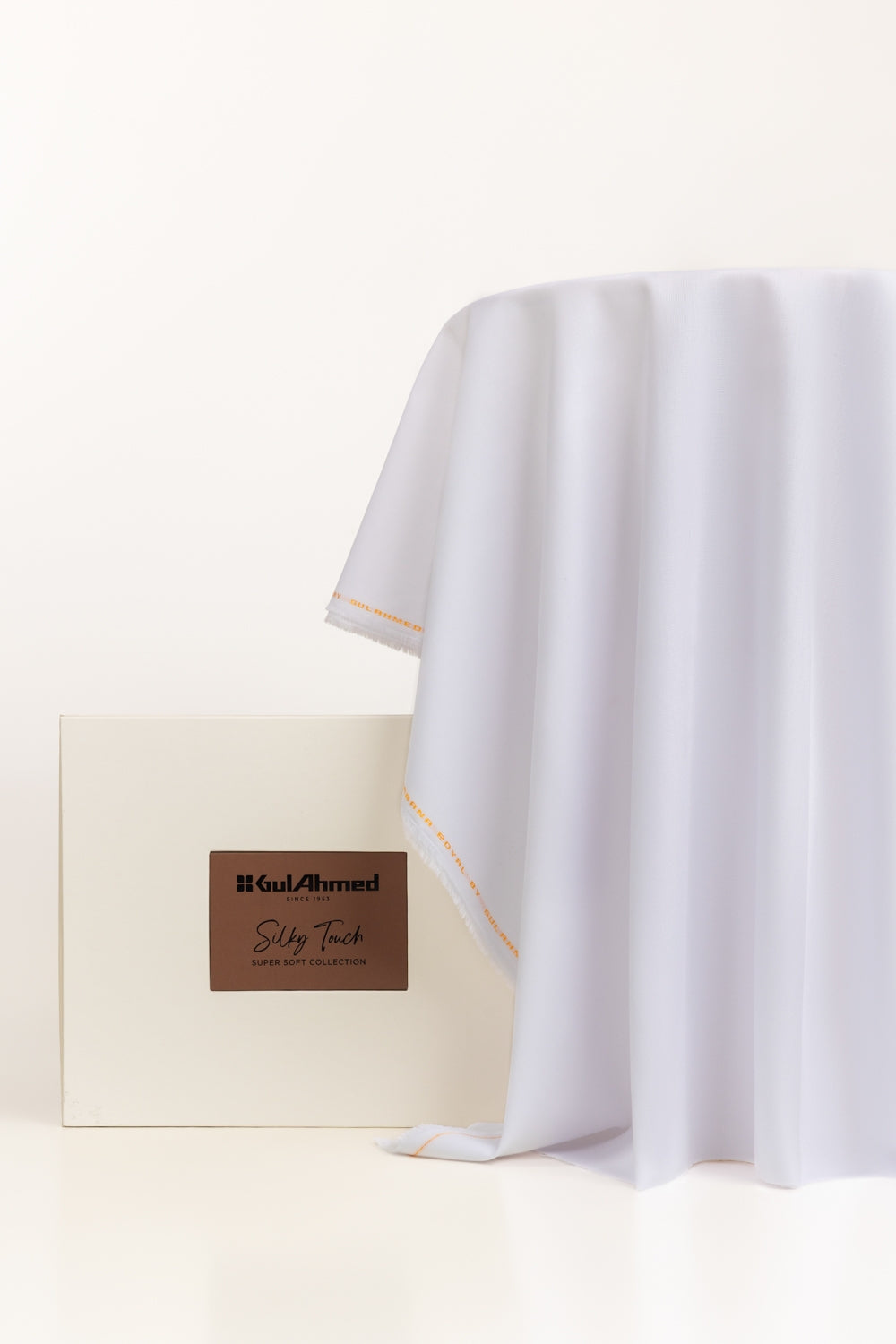 Tanabana Royal HB 11 Unstitched Fabric Cotton with Gift Box