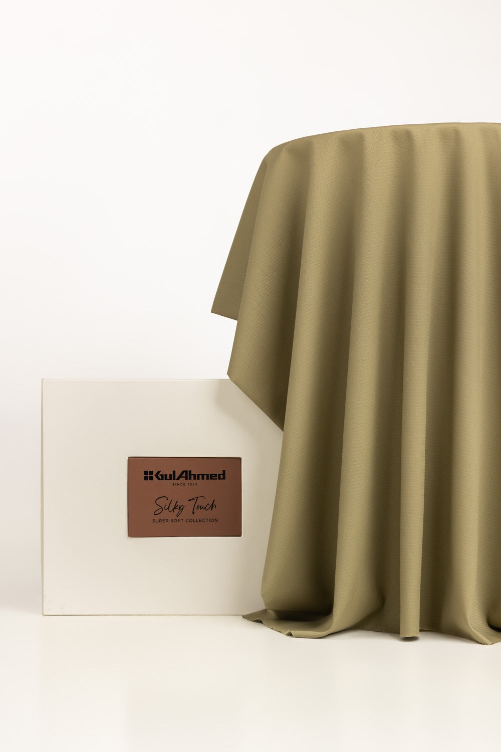 Tanabana Royal HB 13 Unstitched Fabric Cotton with Gift Box