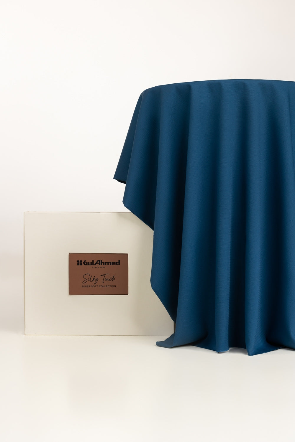 Tanabana Royal HB 13 Unstitched Fabric Cotton with Gift Box